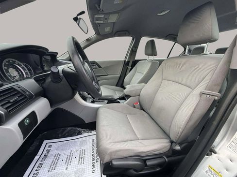 Used 2014 Honda Accord LX image 9