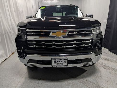 Certified 2023 Chevrolet Silverado 1500 LTZ w/ LTZ Premium Package image 10