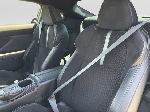 Used 2025 Toyota GR86 Premium RWD image 11