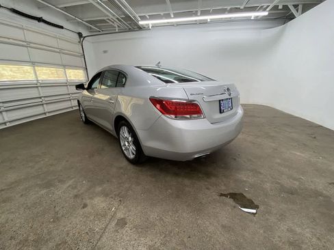 Used 2012 Buick LaCrosse Premium image 4