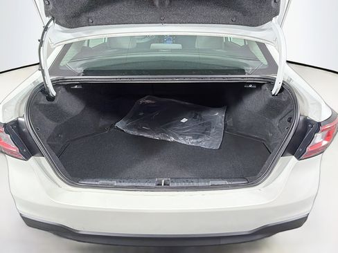 Used 2023 Subaru Legacy Premium image 26