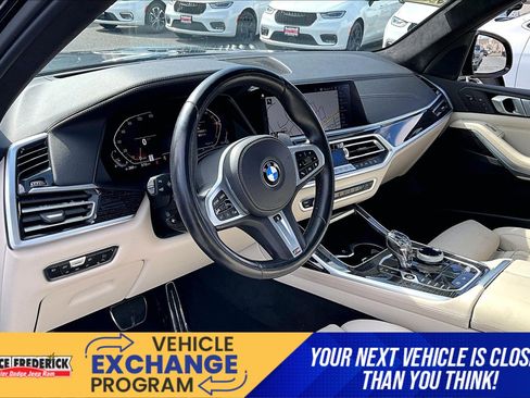 Used 2021 BMW X7 xDrive40i w/ M Sport Package image 11
