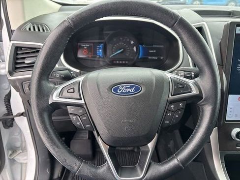 Used 2021 Ford Edge SEL w/ Convenience Package image 16