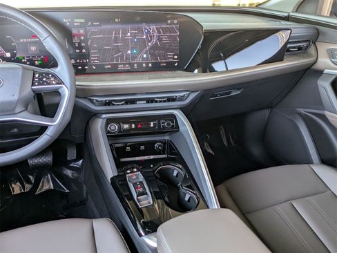 New 2025 Audi Q5 Premium Plus image 6