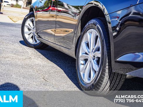 Used 2024 Chevrolet Malibu LT image 14