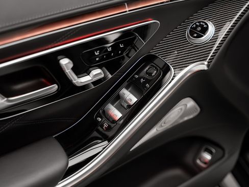 Used 2024 Mercedes-Benz S 63 AMG S image 59