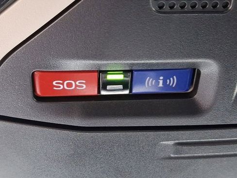 Used 2025 Subaru Outback Limited w/ Popular Package #2 image 24