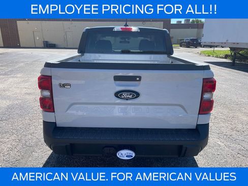 New 2025 Ford Maverick XLT w/ XLT Luxury Package AWD/4WD image 4