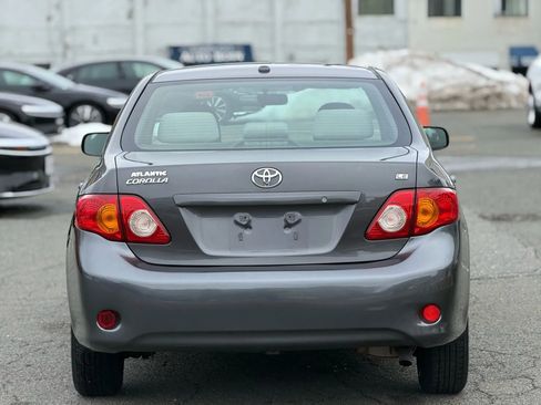 Used 2010 Toyota Corolla S image 8