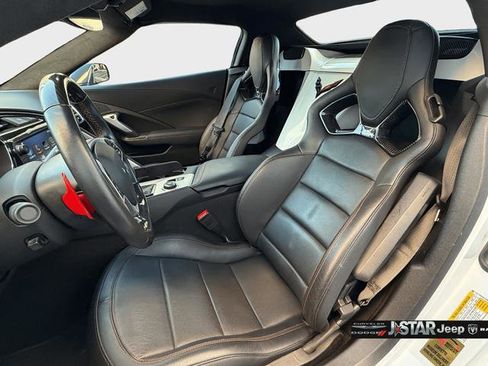 Used 2019 Chevrolet Corvette ZR1 RWD image 16