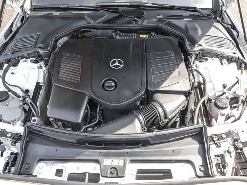Used 2023 Mercedes-Benz C 300 4MATIC Sedan image 39