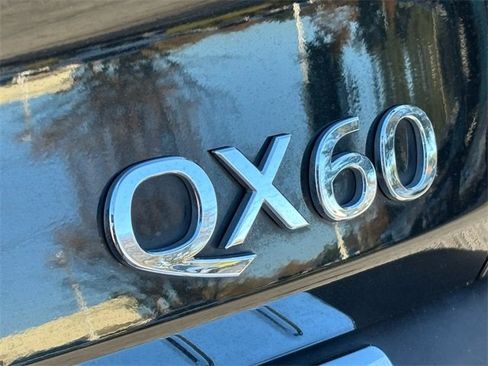 Certified 2022 INFINITI QX60 Luxe w/ Cargo Package image 17