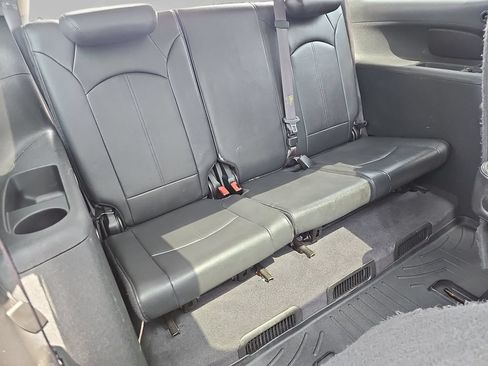 Used 2012 GMC Acadia SLT FWD image 15