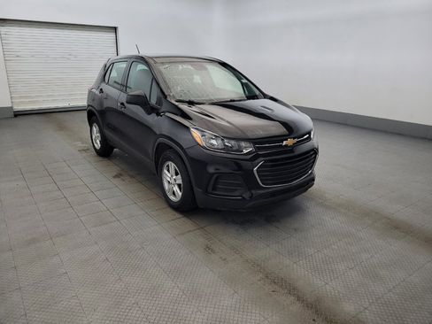 Used 2019 Chevrolet Trax LS FWD image 13
