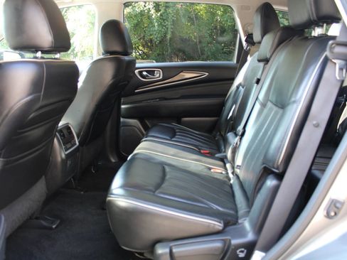 Used 2017 INFINITI QX60 AWD w/ Premium Plus Package image 18