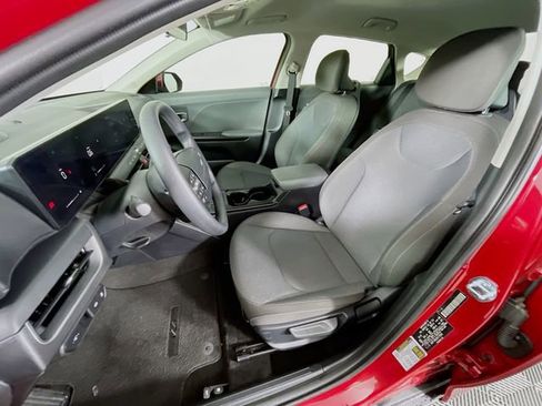 Used 2025 Kia K4 FWD image 20