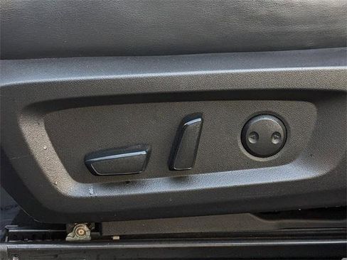 Used 2023 Mitsubishi Outlander SE Black Edition image 22