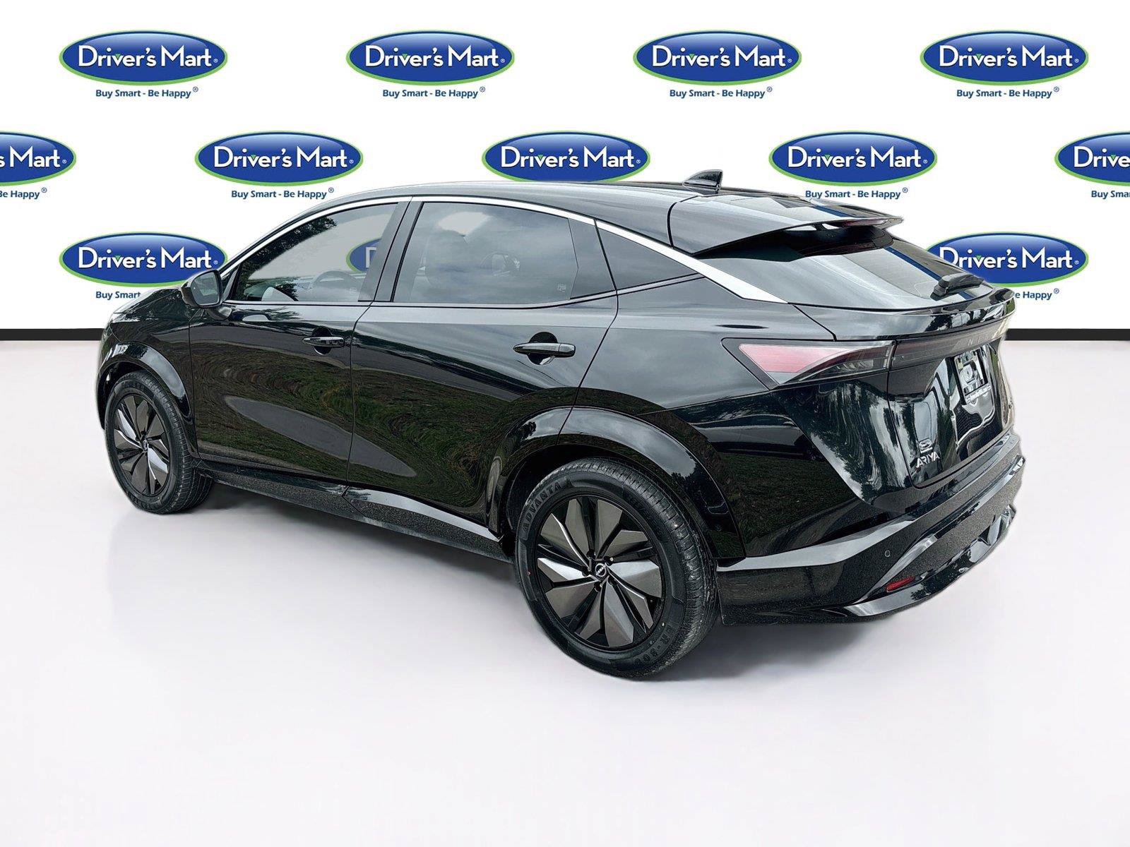 Used 2024 Nissan Ariya FWD image 5