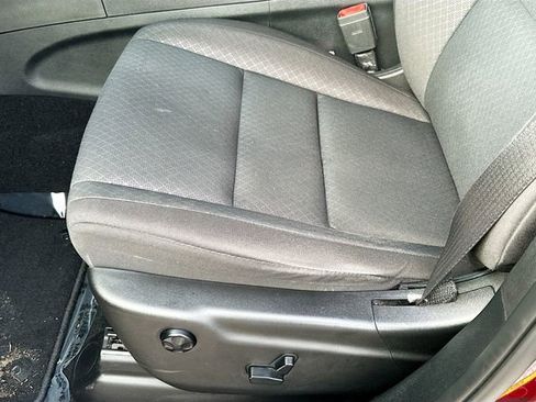 Used 2020 Jeep Grand Cherokee Laredo image 19