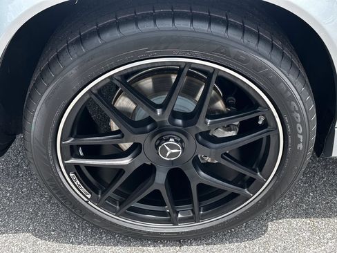 Certified 2025 Mercedes-Benz GLE 53 AMG 4MATIC image 19