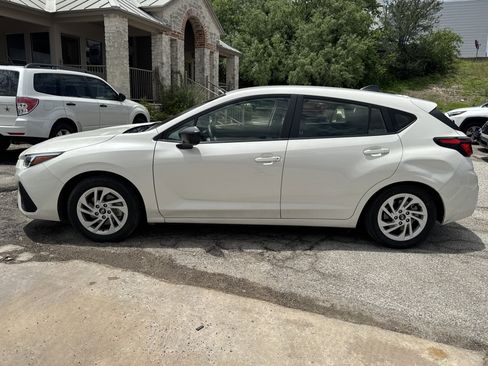 Used 2024 Subaru Impreza 2.0i AWD/4WD image 7