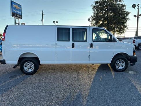 New 2025 Chevrolet Express 3500 Extended w/ Driver Convenience Package image 8