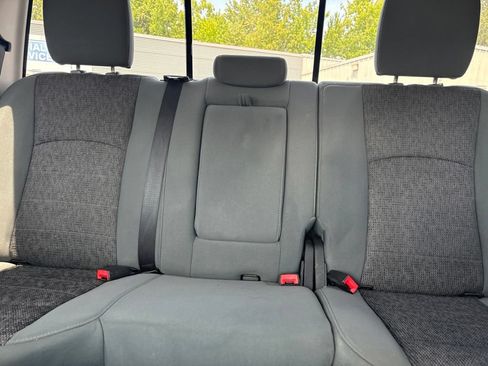 Used 2015 RAM 1500 Big Horn AWD/4WD image 36