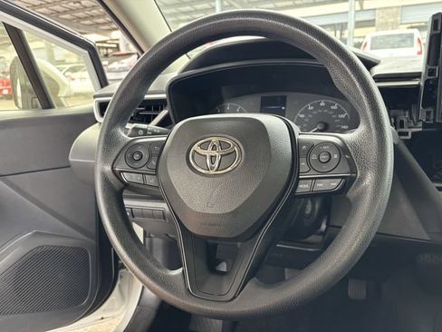 Used 2024 Toyota Corolla LE FWD image 13