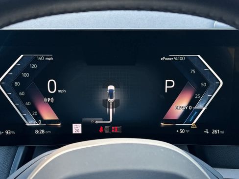 Used 2025 BMW iX xDrive50 image 28