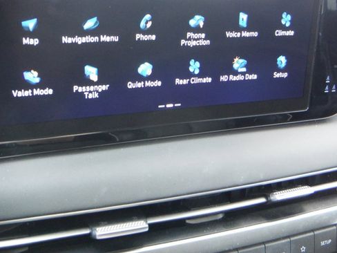 Used 2023 Hyundai Palisade Limited AWD/4WD image 28