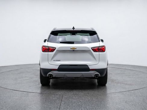 Used 2025 Chevrolet Blazer LT FWD image 7