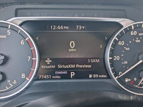Used 2021 Nissan Rogue SV FWD image 11