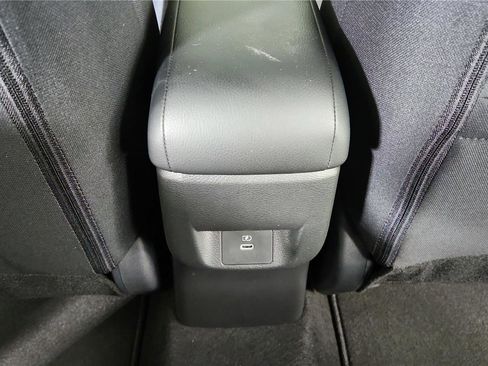 New 2025 Nissan Versa SV w/ Trunk Package image 20