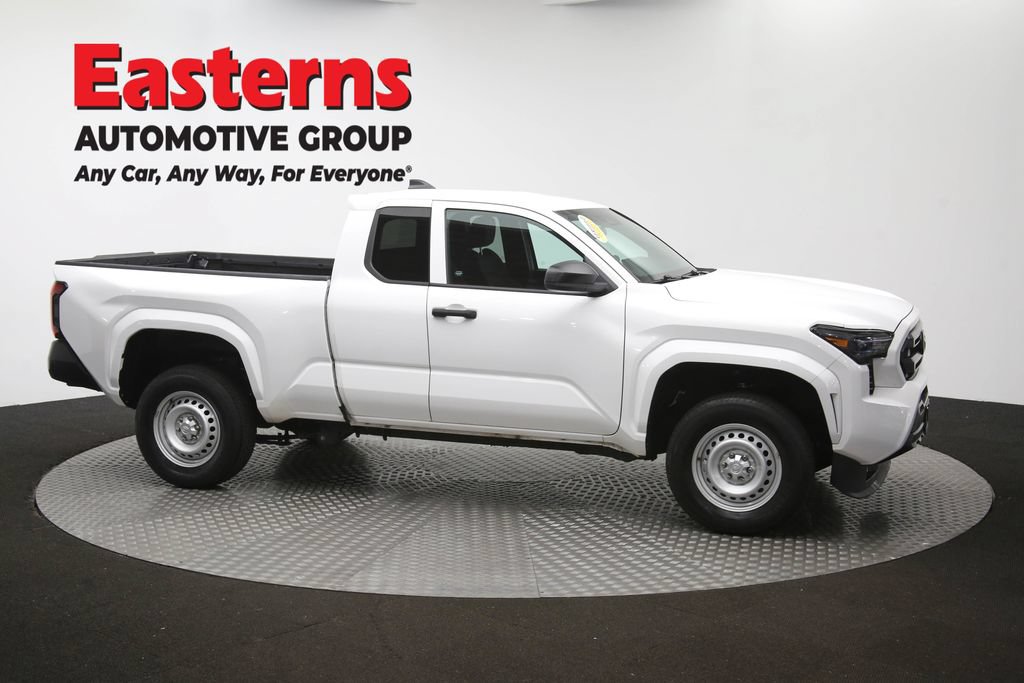 Used 2024 Toyota Tacoma SR RWD image 43
