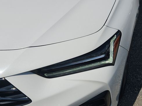 Used 2025 Acura TLX SH-AWD w/ A-SPEC Pkg image 9