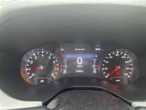 Certified 2022 Jeep Compass Limited w/ Sun and Sound Group image 8