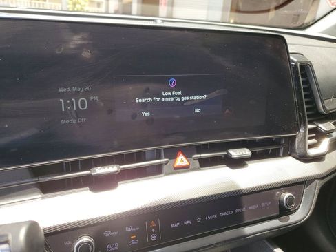 Certified 2023 Kia Sportage SX FWD image 27