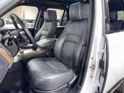 Used 2019 Land Rover Range Rover Supercharged AWD/4WD image 53