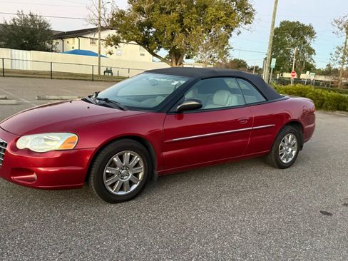 Used 2006 Chrysler Sebring Limited image 2
