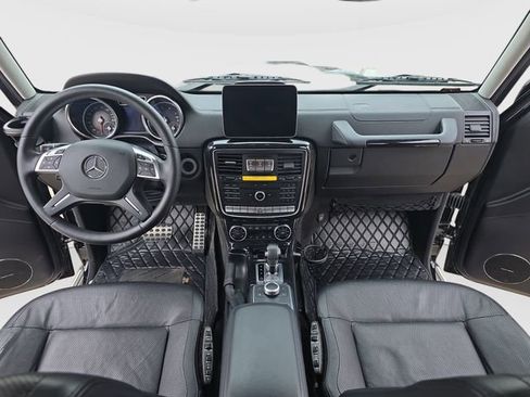 Used 2017 Mercedes-Benz G 550 image 10