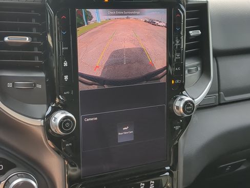 New 2026 RAM 1500 Big Horn AWD/4WD image 19