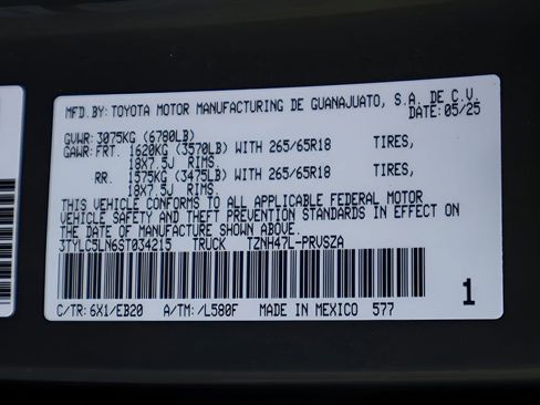 Certified 2025 Toyota Tacoma Limited image 32