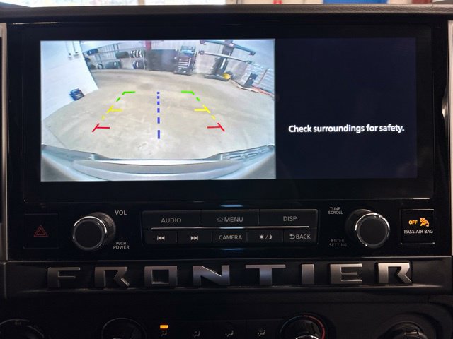 Used 2025 Nissan Frontier SV AWD/4WD image 29