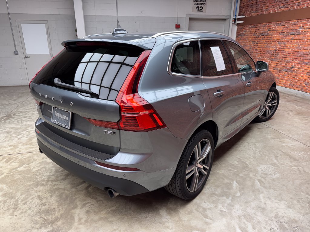 Used 2020 Volvo XC60 T5 Momentum AWD/4WD image 5