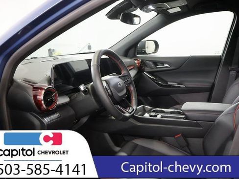 Used 2026 Chevrolet Equinox RS AWD/4WD image 13