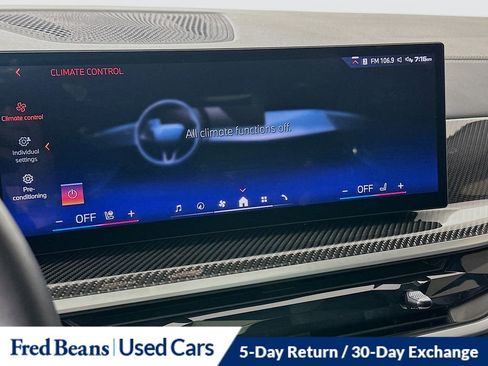 Used 2025 BMW X7 M60i w/ Executive Package AWD/4WD image 17
