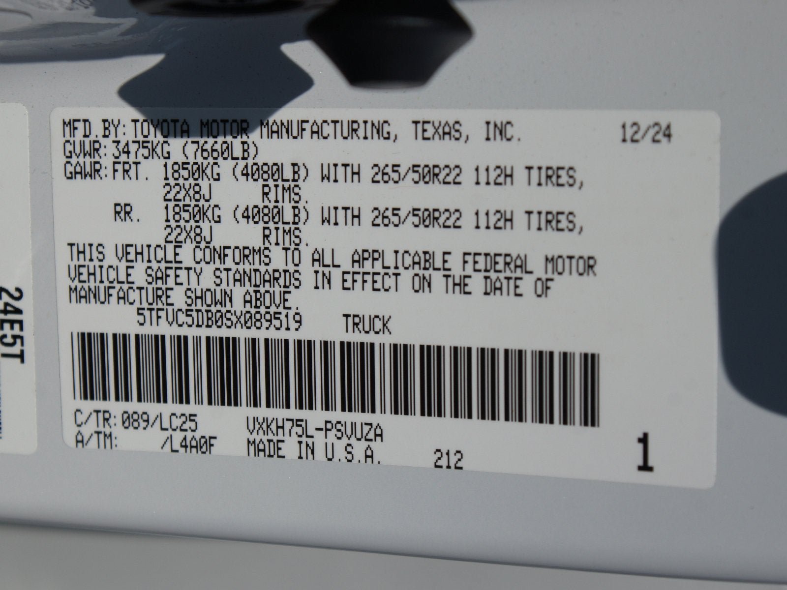 Used 2025 Toyota Tundra Capstone AWD/4WD image 28