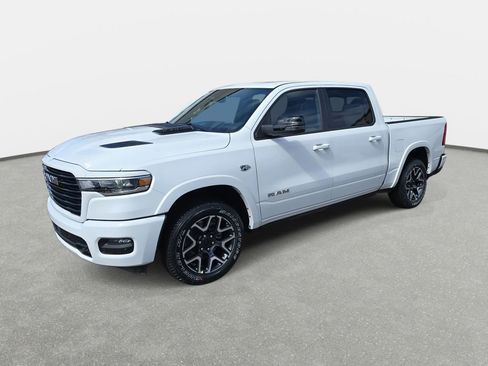 New 2026 RAM 1500 Laramie AWD/4WD image 38