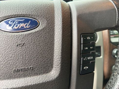 Used 2014 Ford F150 Lariat w/ Equipment Group 502A Luxury AWD/4WD image 23