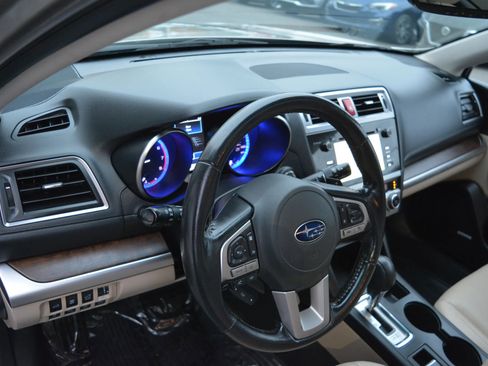 Used 2016 Subaru Outback 2.5i Limited image 32